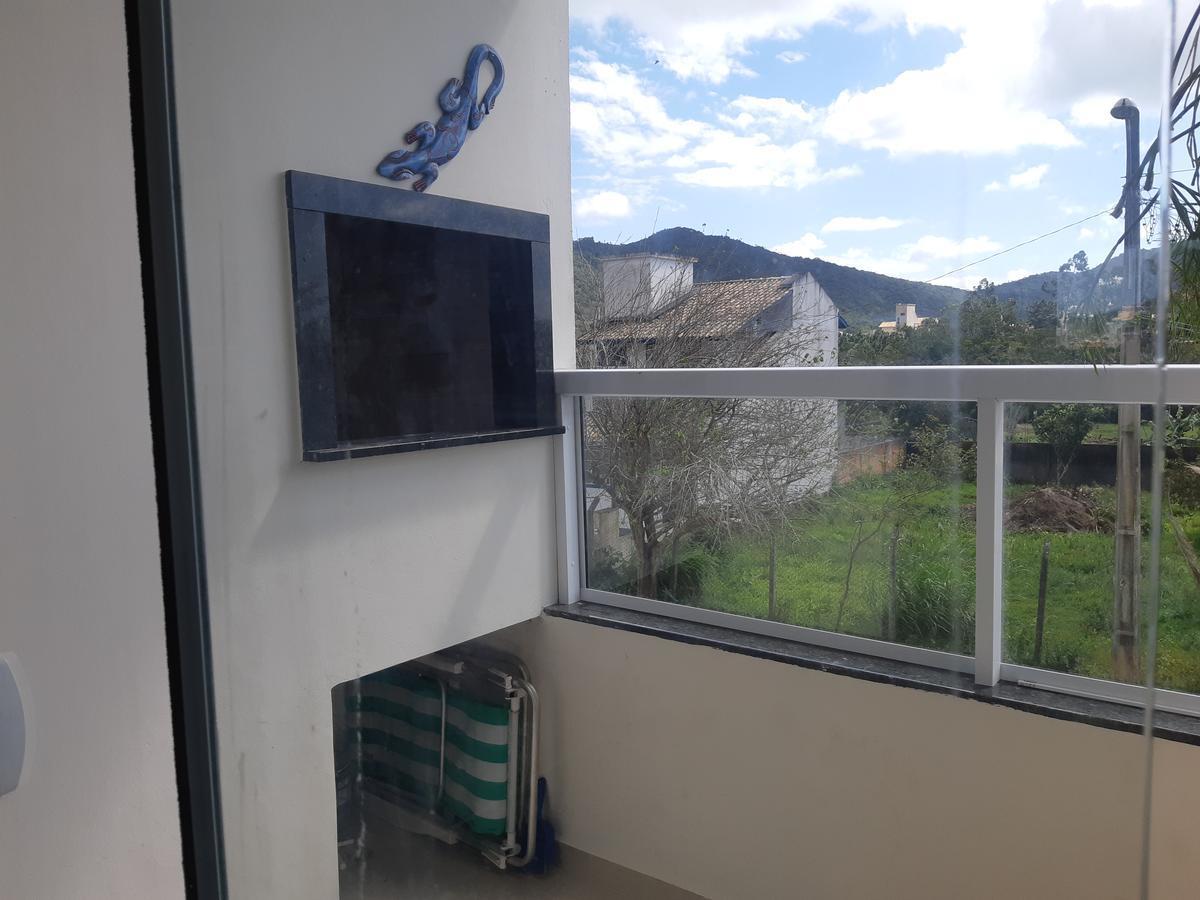 Apto 2 Dorm A 750M Da Praia Florianopolis Ngoại thất bức ảnh