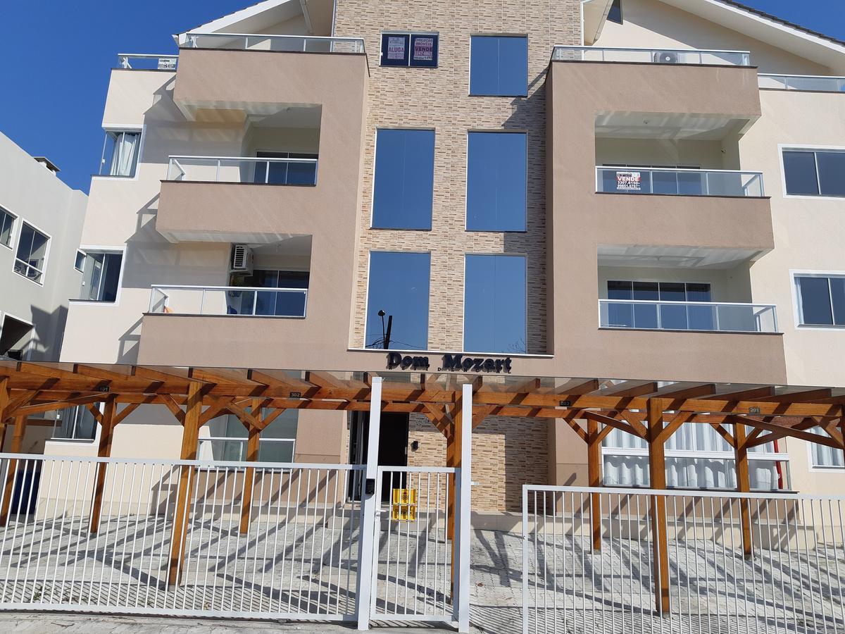 Apto 2 Dorm A 750M Da Praia Florianopolis Ngoại thất bức ảnh